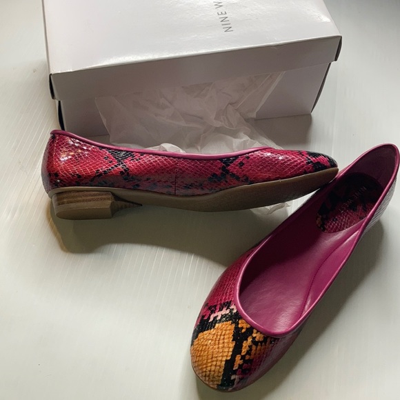 Nine West flats size 10 - Picture 3 of 3